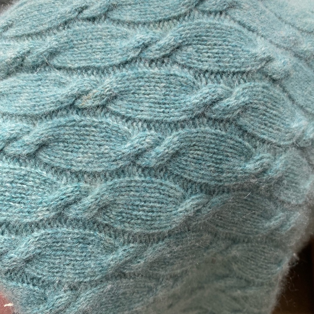 Invisible World Woman’s Cashmere cable knit Soft Green Sweater XXL luxurious - Picture 7 of 7